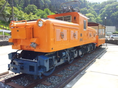 2017/05/20_トロッコ広場のトロッコ電車
