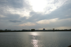 2016/04/18_曇天の溜め池