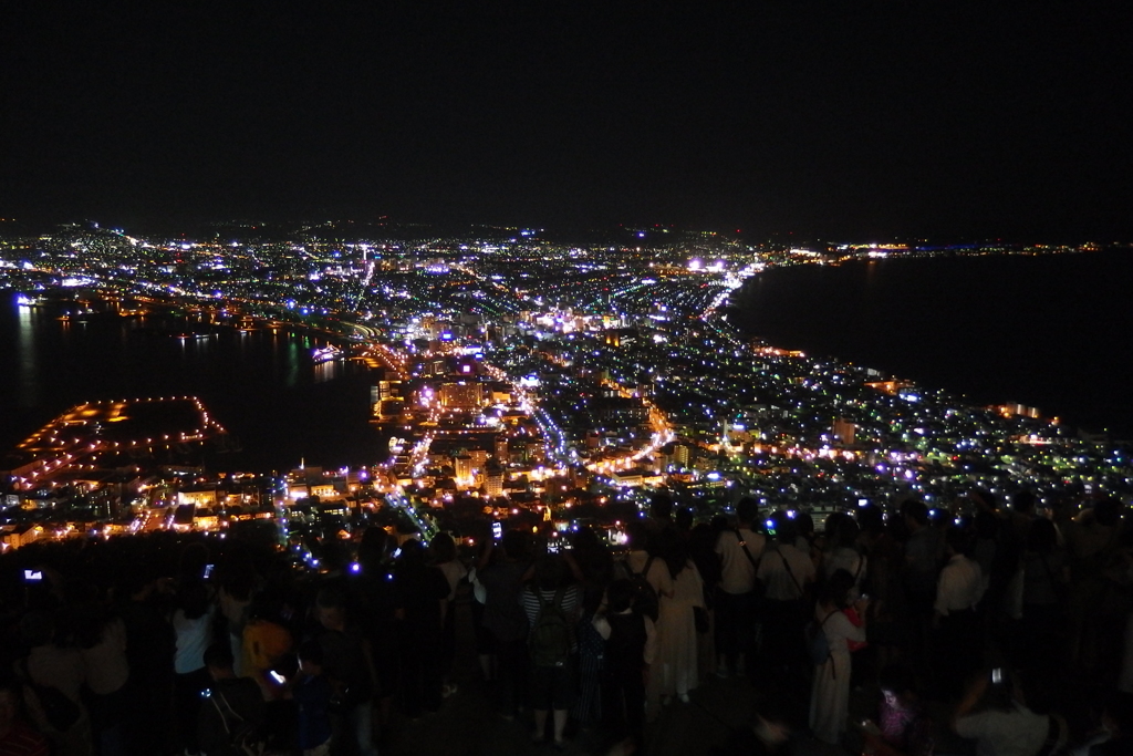 2016/08/12_夜、函館山から函館市街を望む