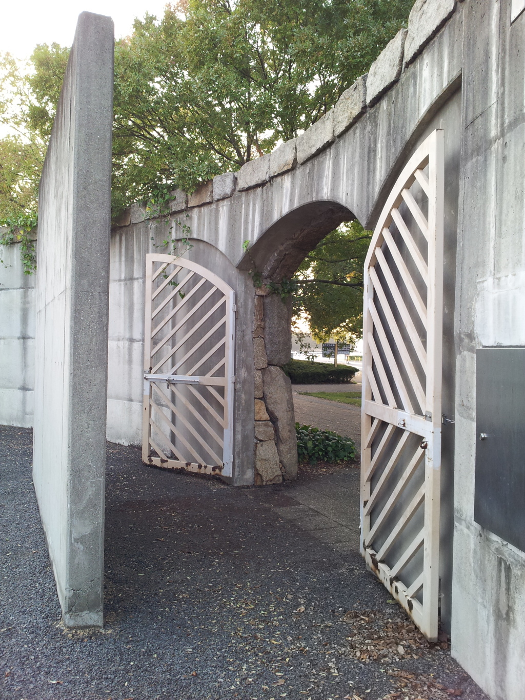 2017/10/26_瀬戸大橋記念公園 遍路ギャラリー