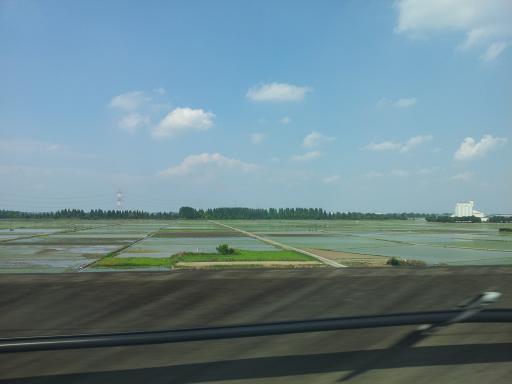 2017/06/16_北陸新幹線からの車窓風景