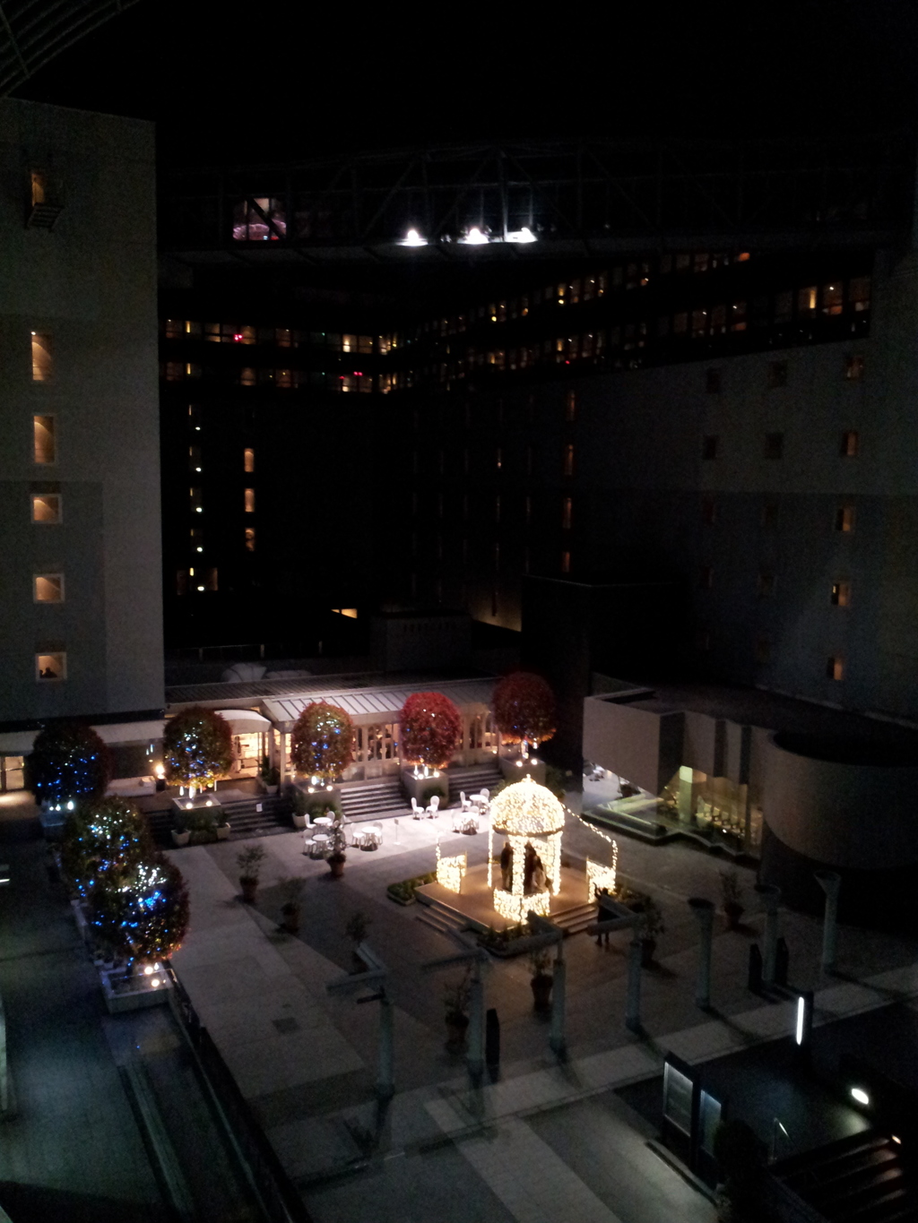 2019/04/12_夜の京都駅 東広場
