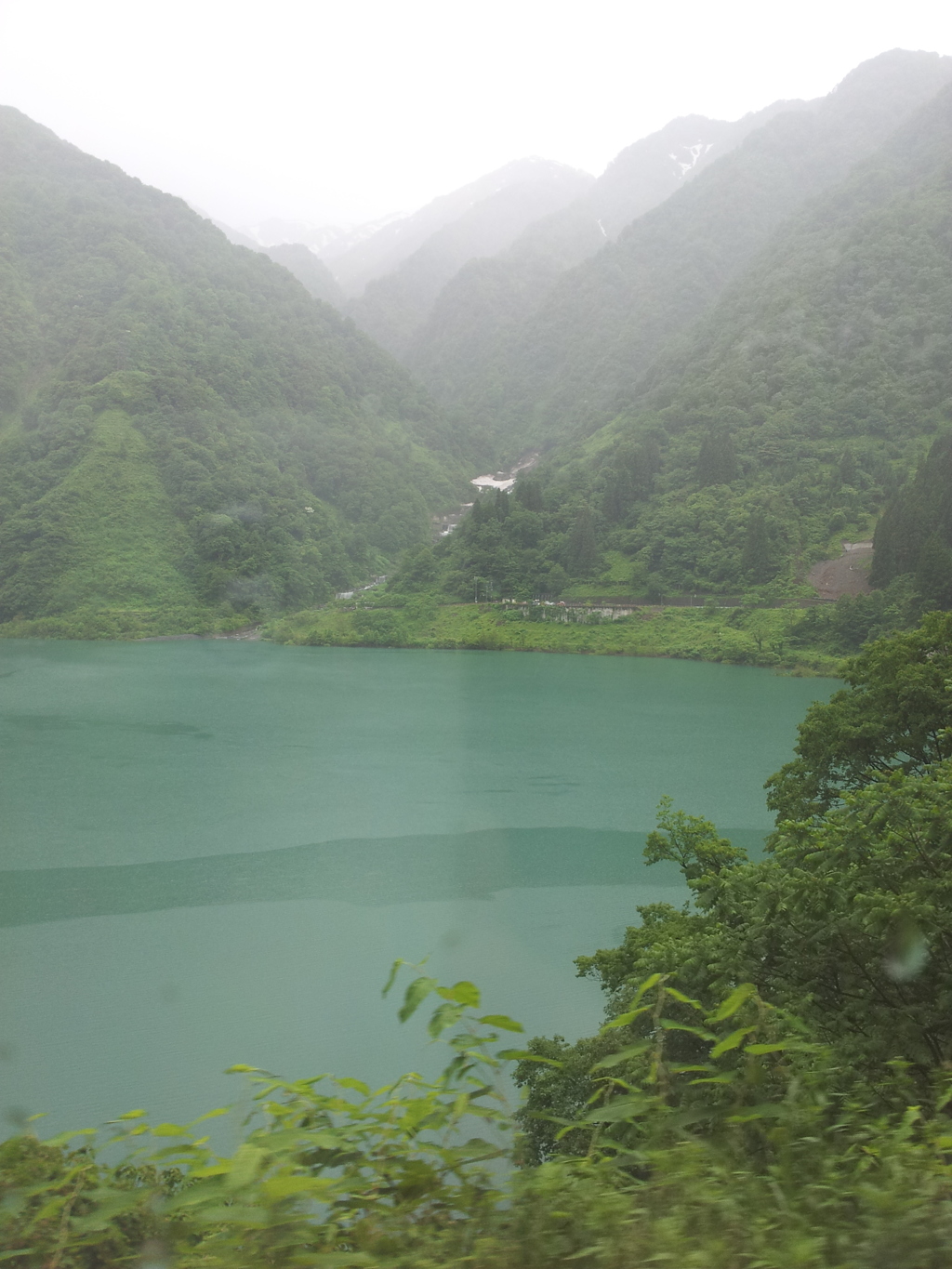 2018/05/31_宇奈月〜欅平間の車窓風景 宇奈月湖