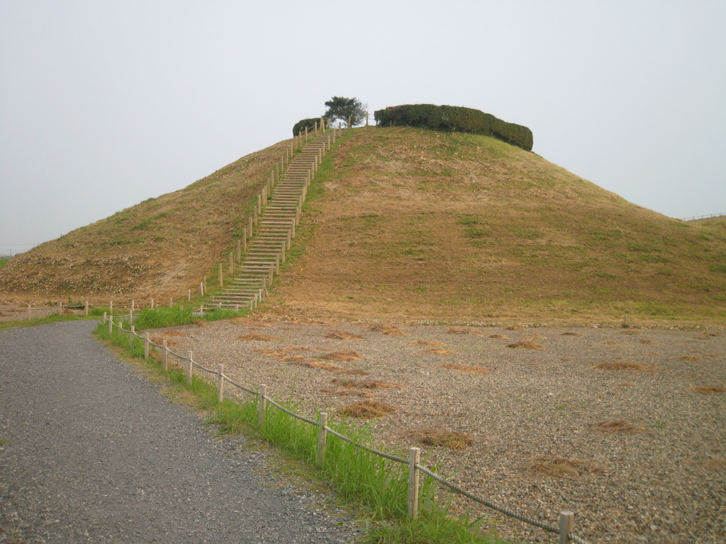 2009/08/22_さきたま古墳公園 稲荷山古墳