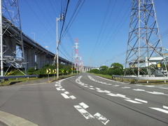 2017/10/26_瀬戸大橋脇の道