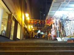 2017/03/11_夜の香港の路地