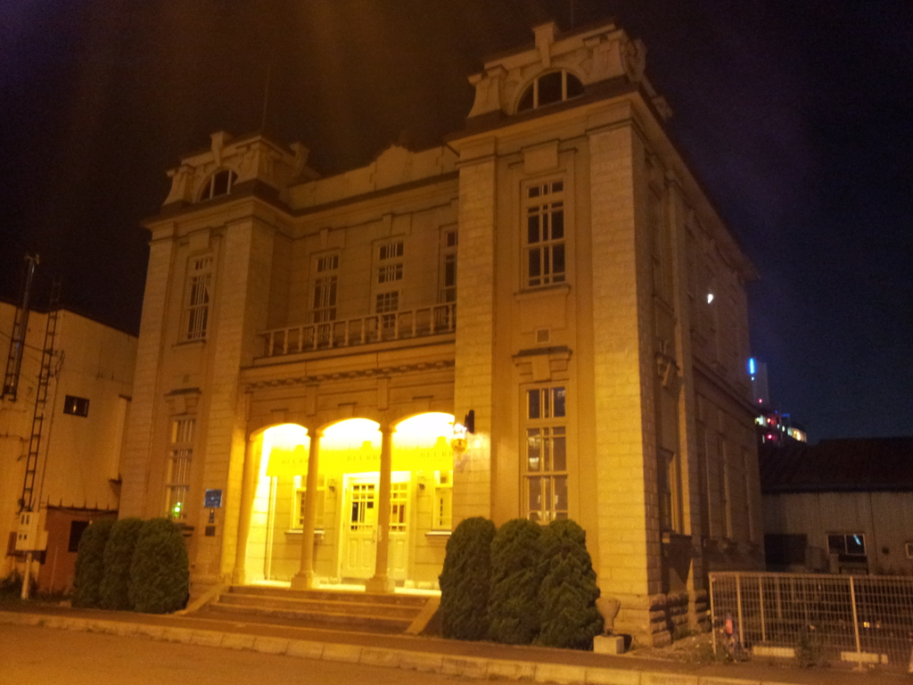 2016/08/12_夜の函館大手町ハウス