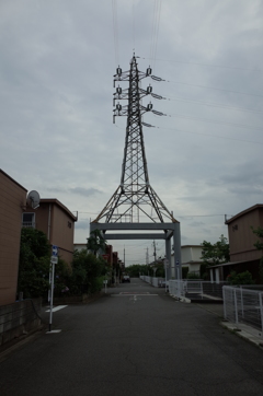 2015/06/20_道を跨ぐ鉄塔