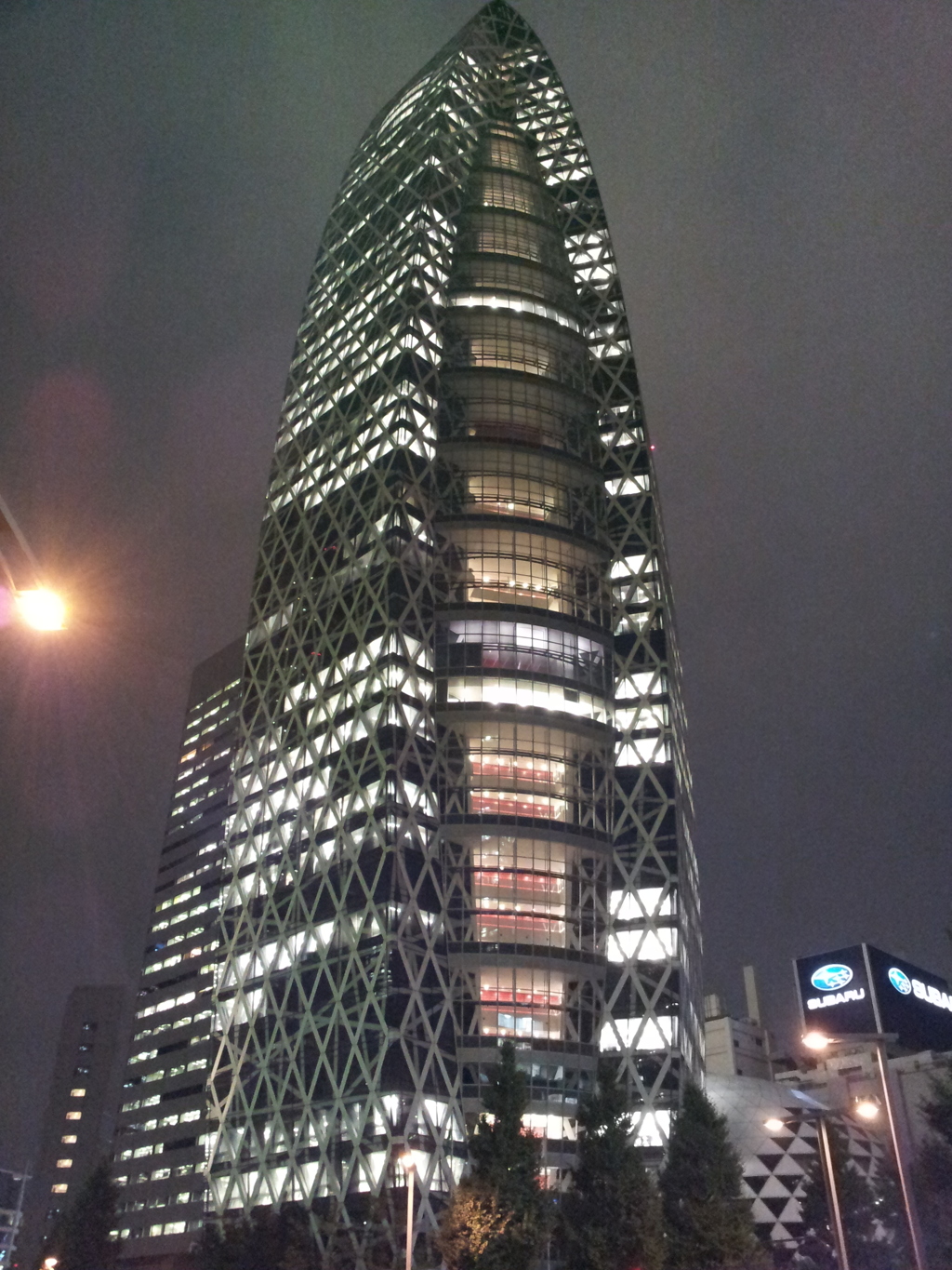 2015/10/23_夜のモード学園コクーンタワー