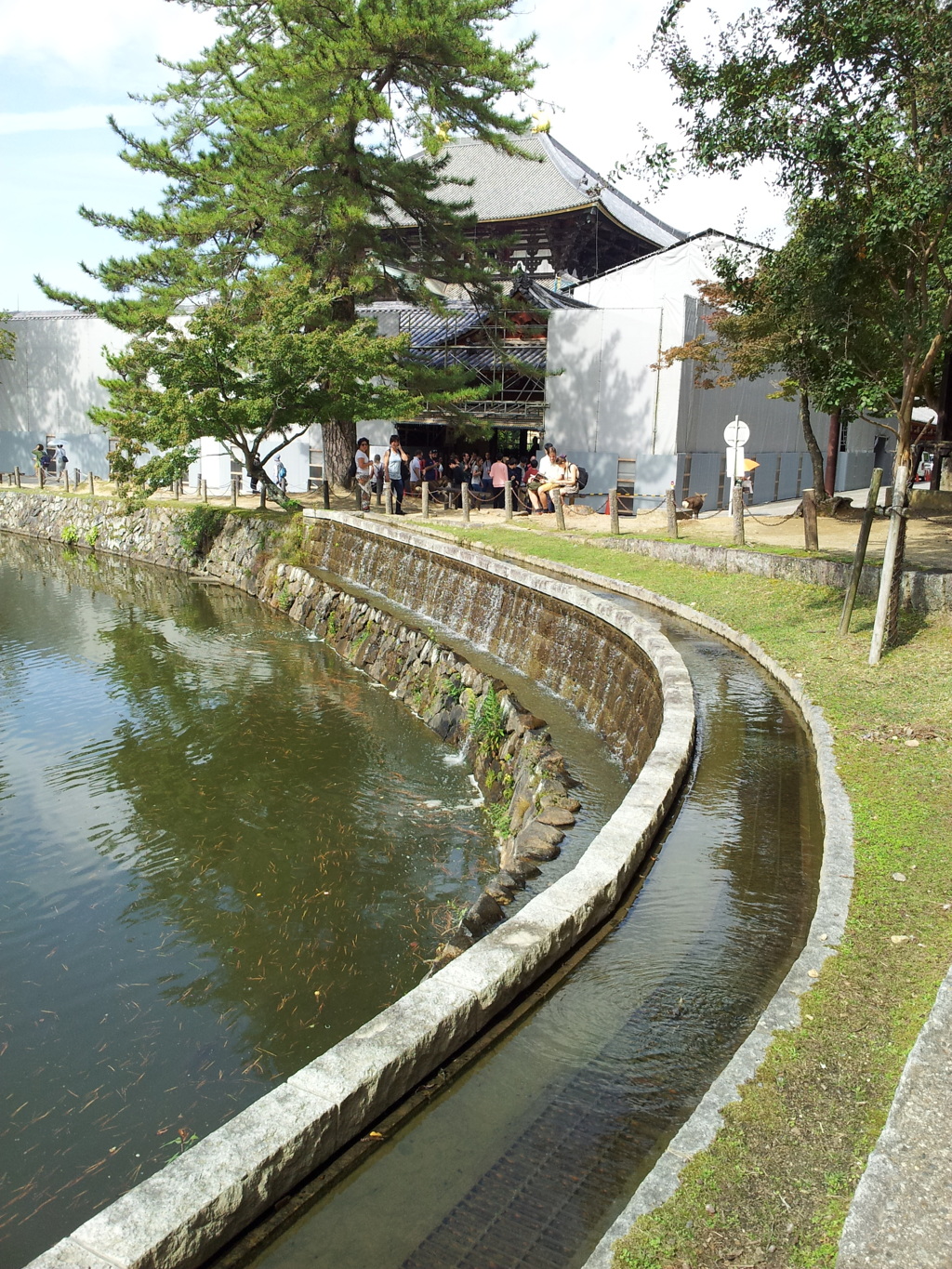 2016/10/18_鏡池と大仏殿