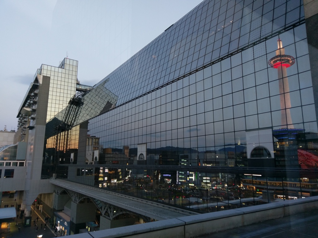2019/04/12_京都駅に京都タワー