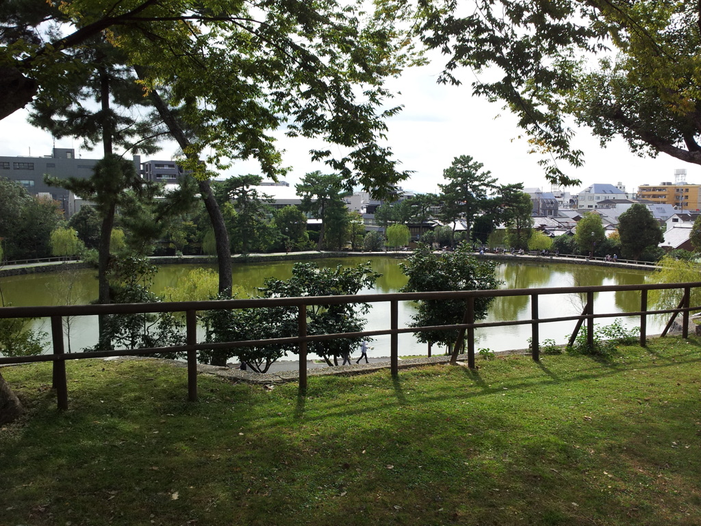 2016/10/18_奈良公園 猿沢池
