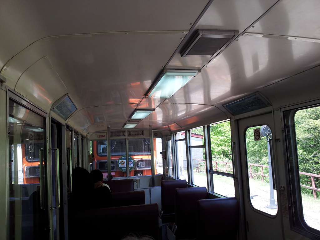 2017/05/20_トロッコ電車 窓付き車両