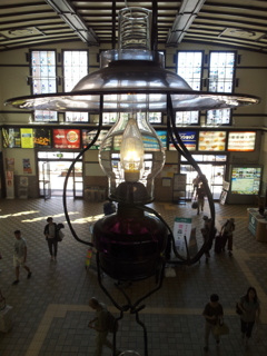 2016/08/14_小樽駅のランプ