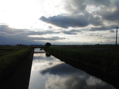 2017/05/14_ 野通川に雲