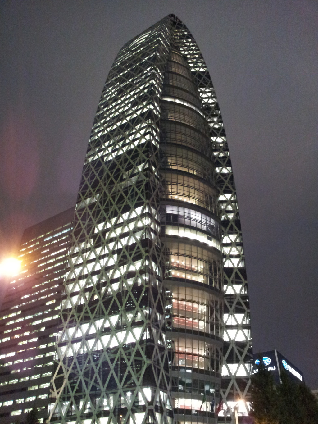 2015/10/23_夜のモード学園コクーンタワー