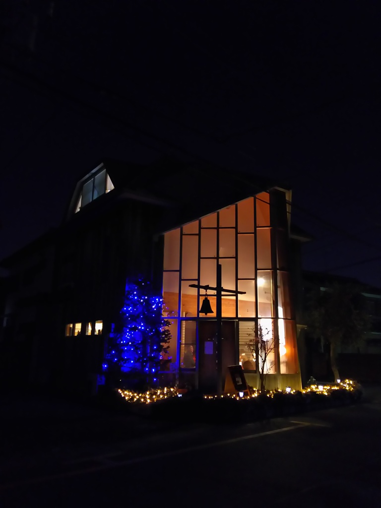 2016/12/25_クリスマスの夜のガラスの教会