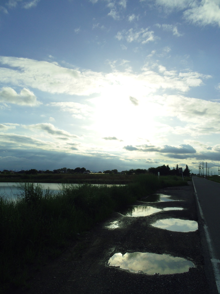 2017/05/14_水溜まりに晴れ間