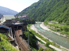 2017/05/20_宇奈月駅と黒部川