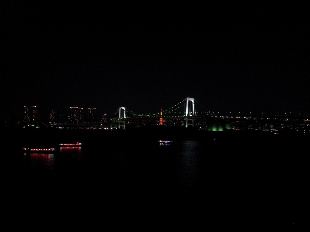2014/04/26_夜のレインボーブリッジ・東京タワー・屋形船