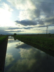 2017/05/14_ 野通川に雲