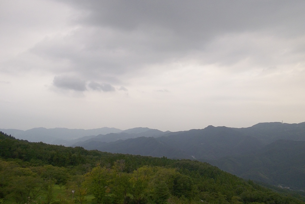 2015/09/05_美の山公園から外秩父方面を望む