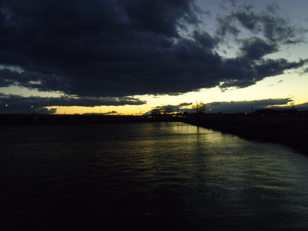 2016/12/23_溜め池の夕暮れ