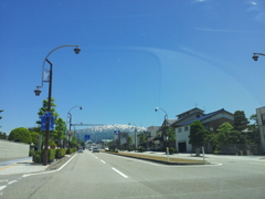 2017/05/19_車窓から立山連峰を望む