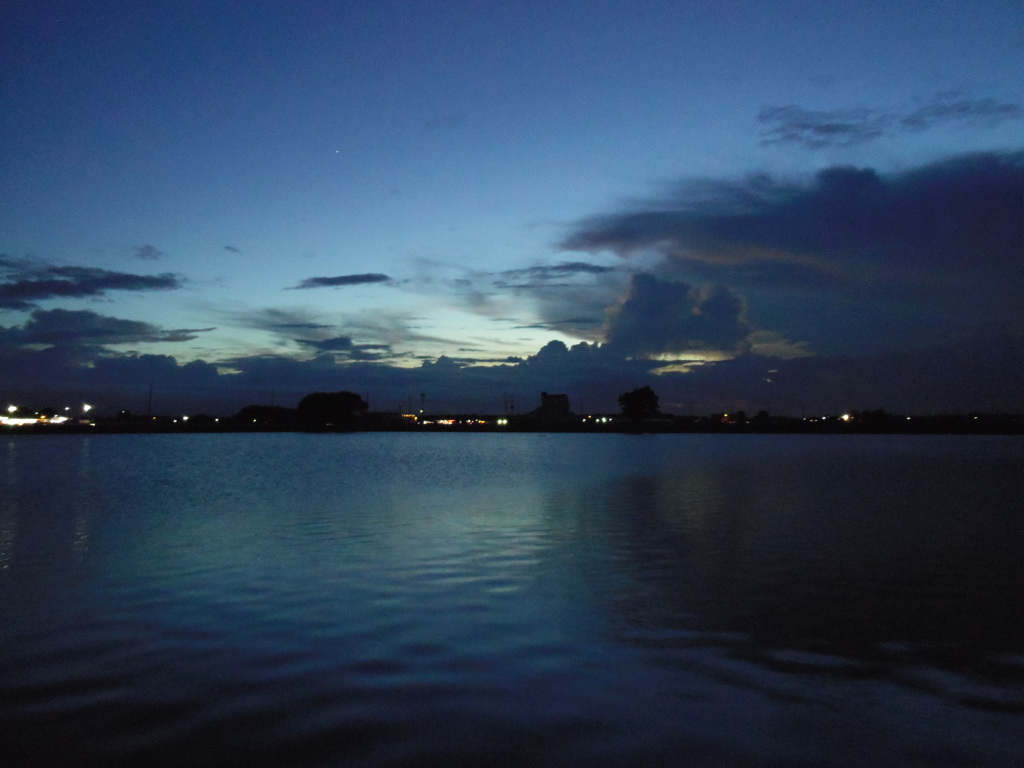 2016/07/31_溜め池の夕暮れ