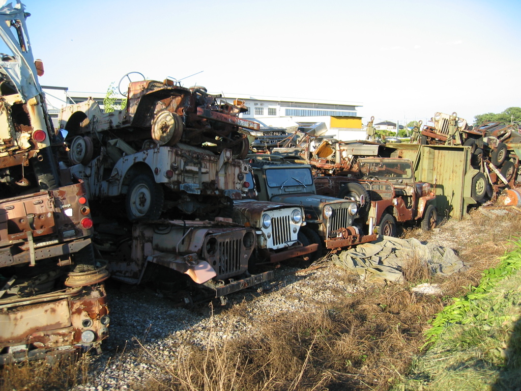 2017/06/03_廃車の山