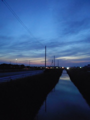 2017/05/21_用水路の夕暮れ