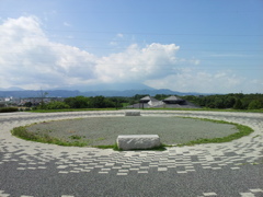 2018/07/14_中央公園展望台から岩手山を望む