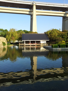 2017/10/26_瀬戸大橋記念公園 浜栗林 甲之池と刻月亭