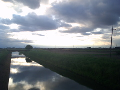 2017/05/14_ 野通川に雲