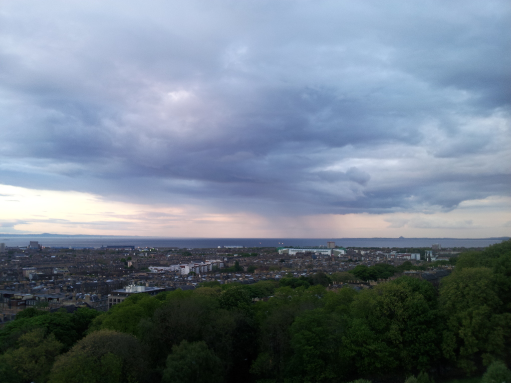 2016/05/21_カールトン・ヒルからフォース湾を望む