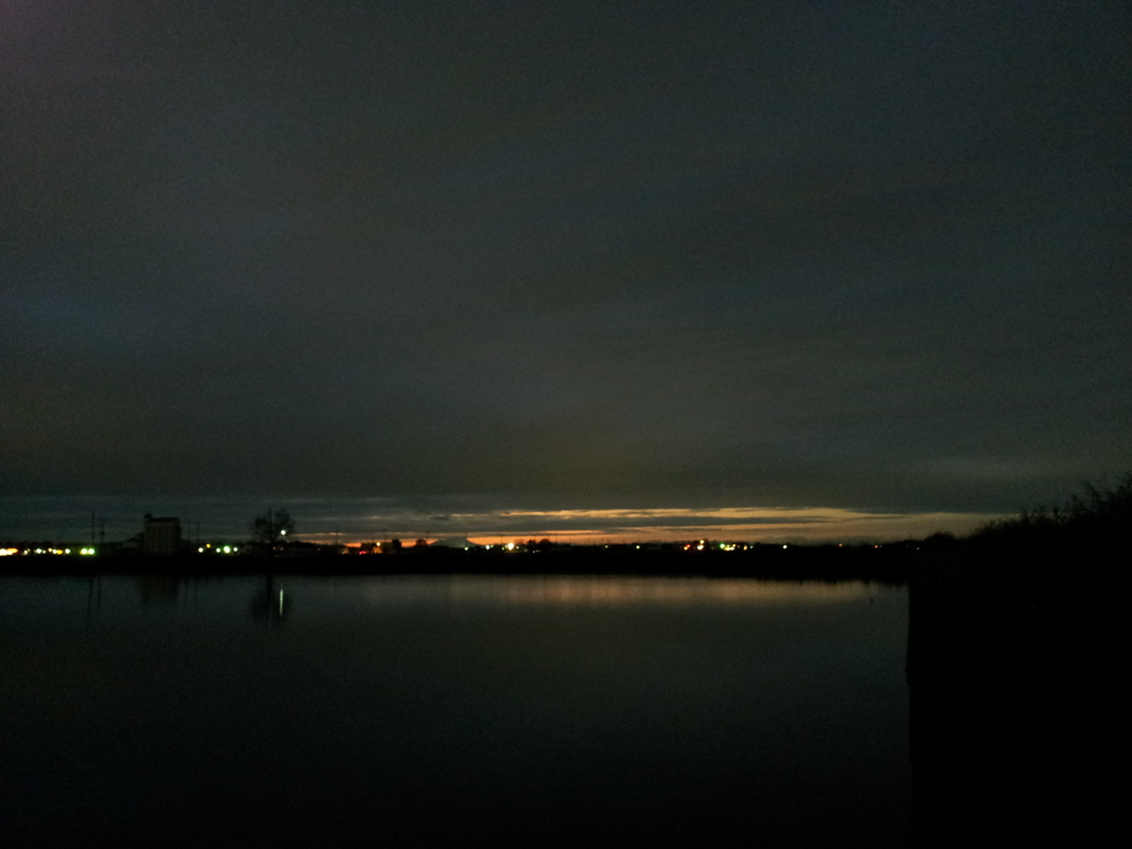 2016/11/23_溜め池の夕暮れ