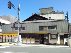 2017/05/18_古そうな店