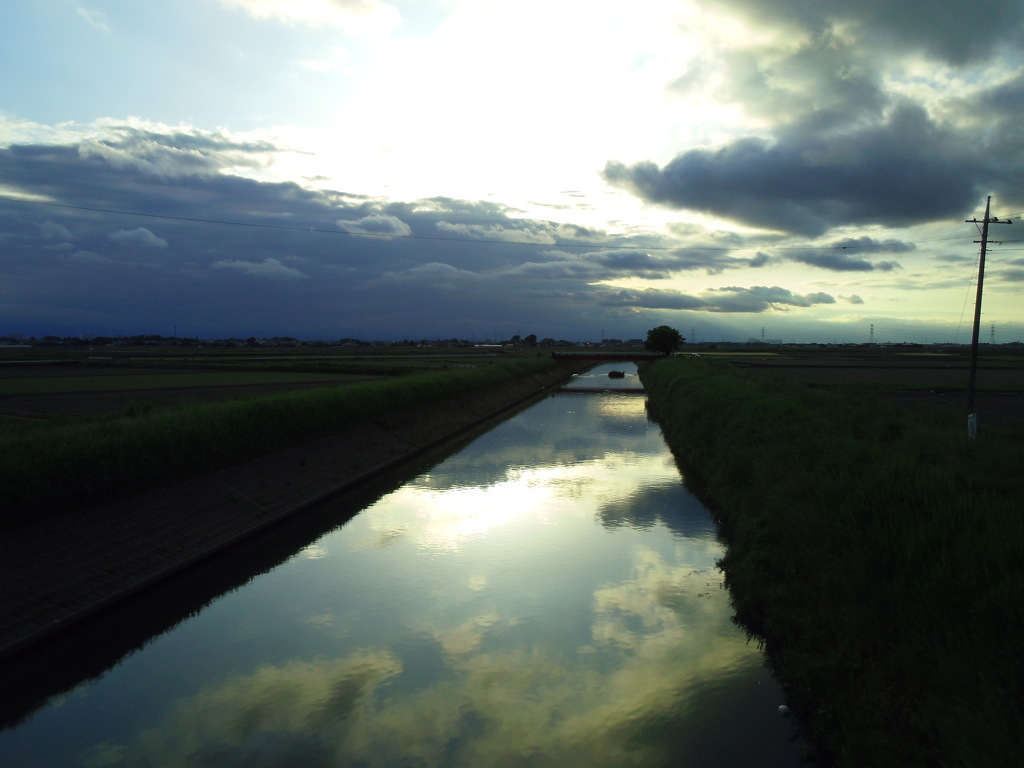 2017/05/14_ 野通川に雲