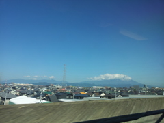 2016/08/12_東北新幹線から岩手山を望む