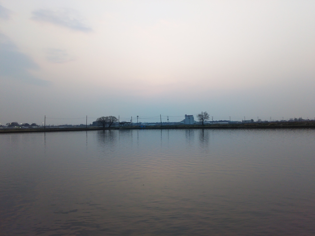 2017/03/19_溜め池の夕暮れ
