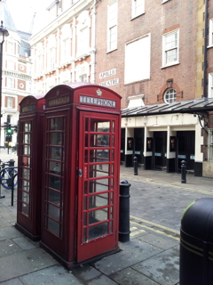 2016/05/19_ロンドンの電話ボックス
