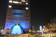 2014/04/26_夜のフジテレビ大階段とパレットタウン大観覧車
