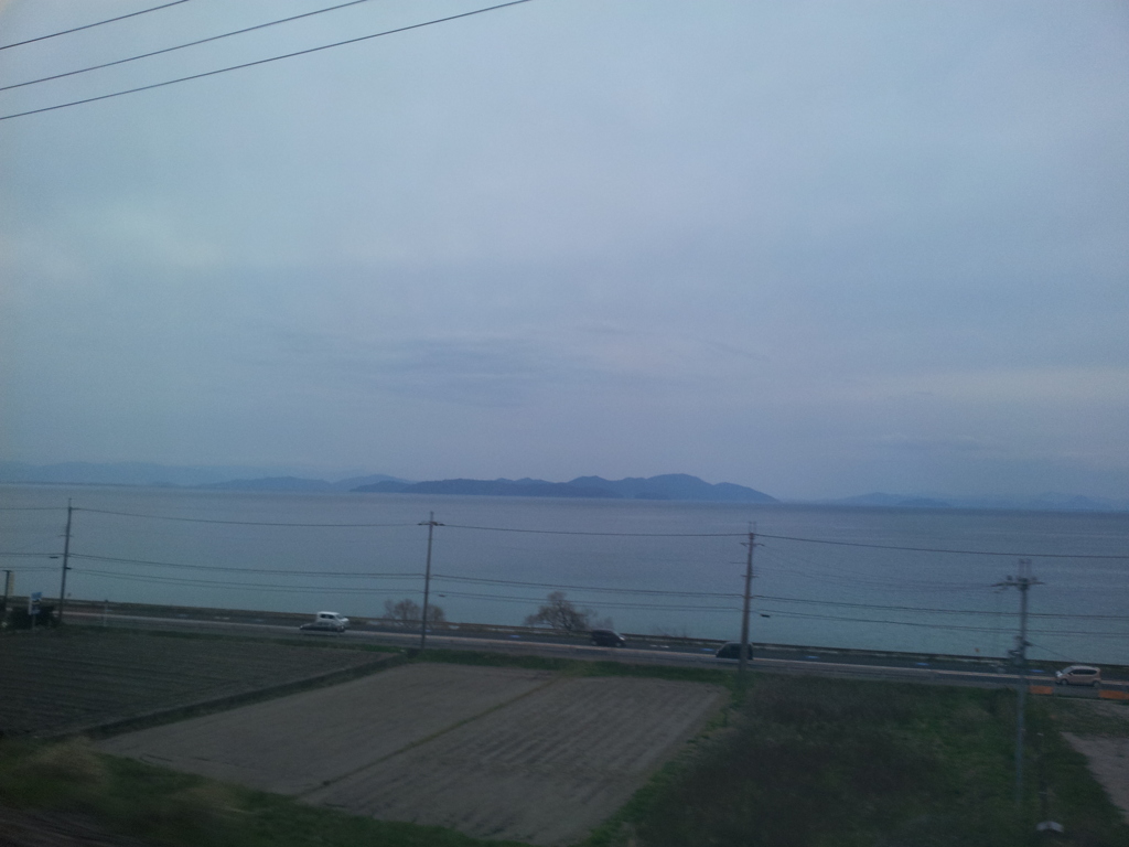 2019/04/13_サンダーバードから琵琶湖を望む