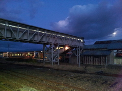 2016/11/13_夕暮れの津軽五所川原駅