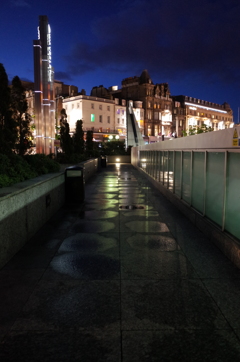 2016/05/21_夜、雨上がりのウェイバリー駅