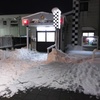 2018/01/22_雪の夜の北上尾駅前交番 