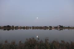 2015/09/27_伊佐沼の夕月