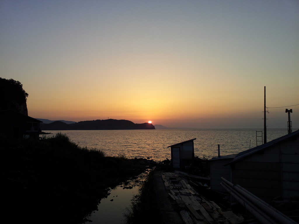 2016/08/13_桃内川と忍路湾の夕日