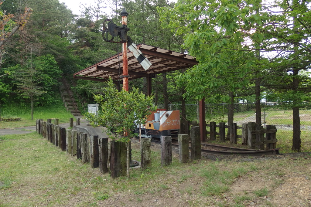 2016/04/30_トロッコ公園 天の川ステーションの機関車