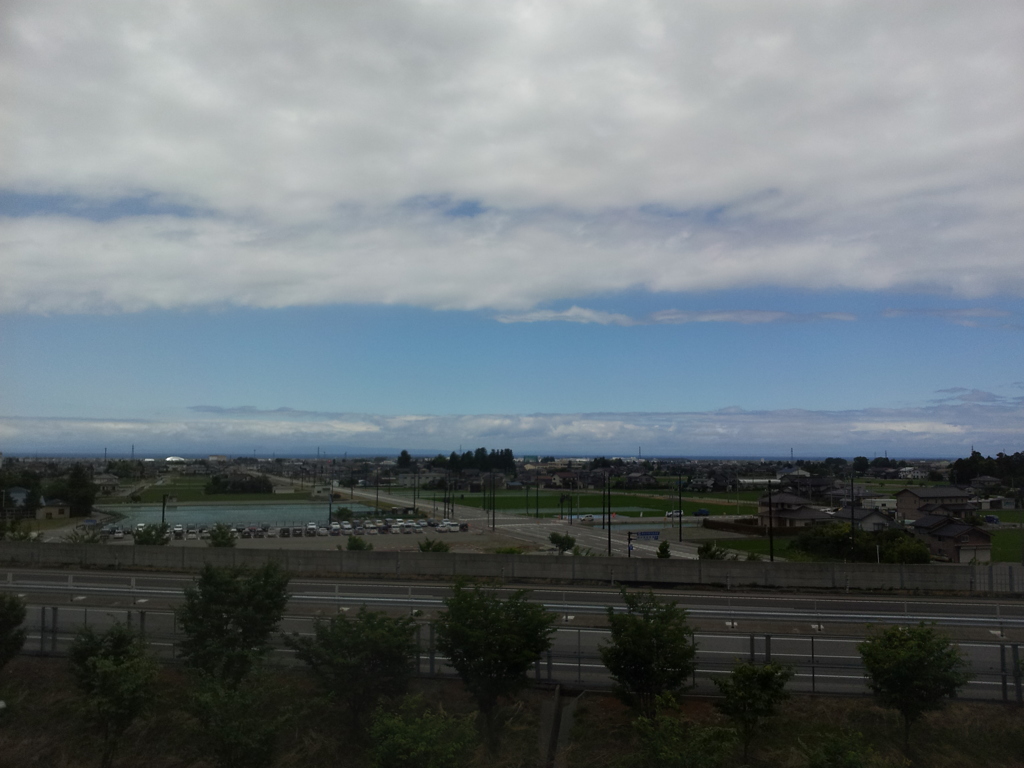 2017/06/16_黒部宇奈月温泉駅から富山湾を望む